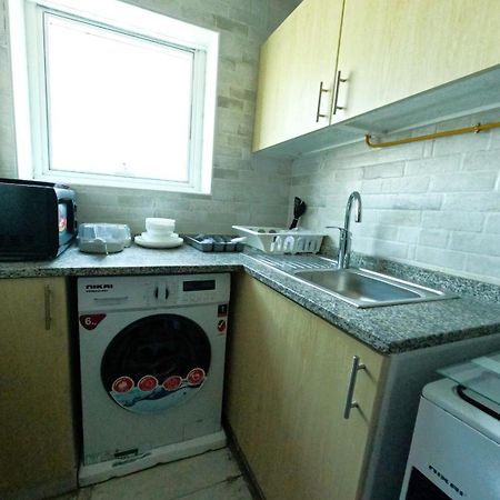 Abu Hail Star Residence - Home Stay Дубай Екстериор снимка