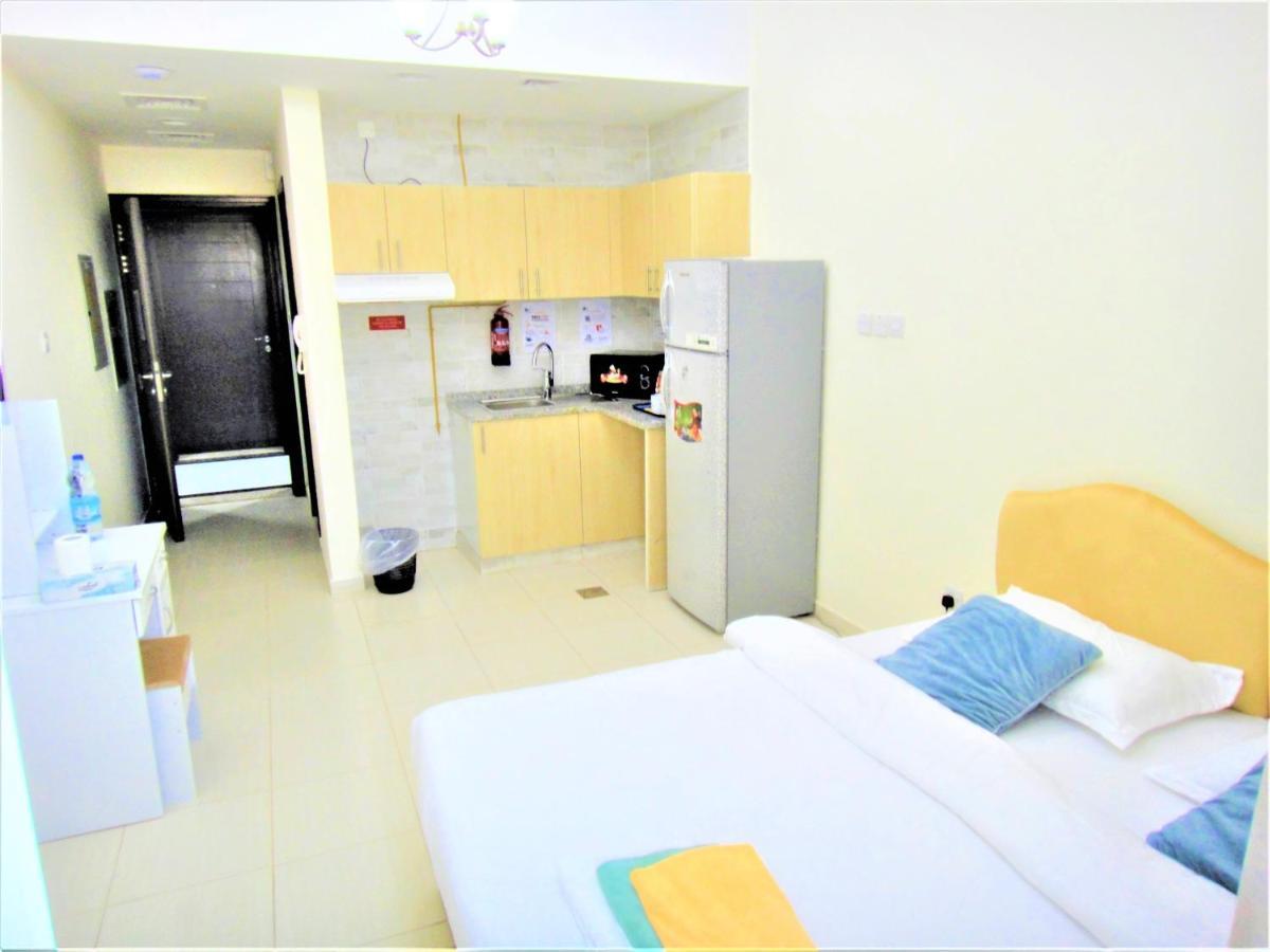 Abu Hail Star Residence - Home Stay Дубай Екстериор снимка